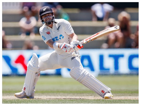 ನಿಕೋಲಸ್ ಹೆನ್ರಿ ಕೂಡ ಅನುಮಾನ