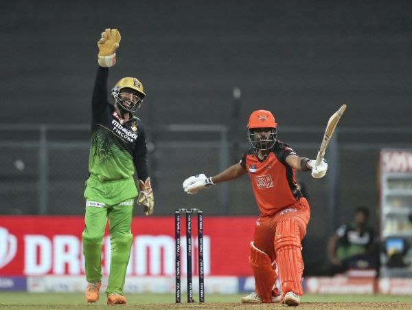 ಸನ್ ರೈಸರ್ಸ್ ಹೈದರಾಬಾದ್ ಇನ್ನಿಂಗ್ಸ್