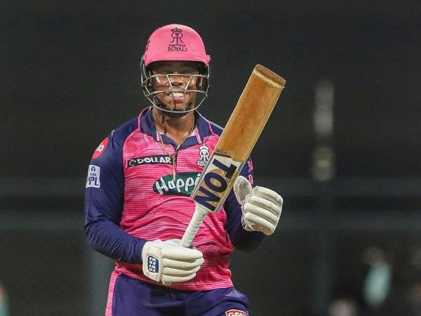 3. ಜೇಮ್ಸ್ ನೀಶಮ್