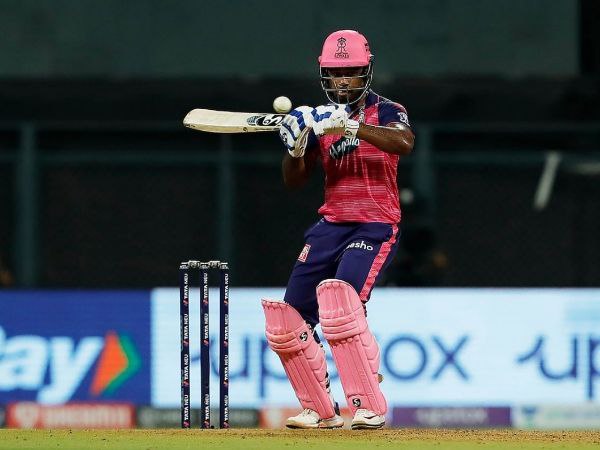 ಈ ಮೈಲಿಗಲ್ಲುಗಳ ಮೇಲೆ ಸ್ಯಾಮ್ಸನ್ ಕಣ್ಣು