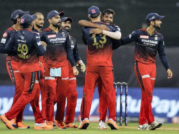 2. ರಾಯಲ್ ಚಾಲೆಂಜರ್ಸ್ ಬೆಂಗಳೂರು 2. ರಾಯಲ್ ಚಾಲೆಂಜರ್ಸ್ ಬೆಂಗಳೂರು