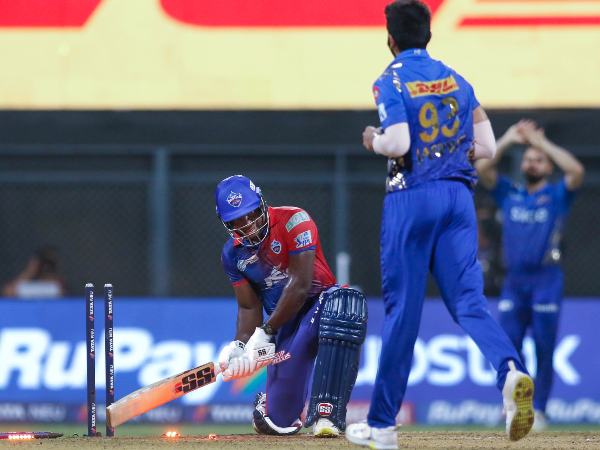 ಪ್ರಮುಖ ಮೂರು ವಿಕೆಟ್ ಪಡೆದ ಜಸ್ಪ್ರೀತ್ ಬುಮ್ರಾ 