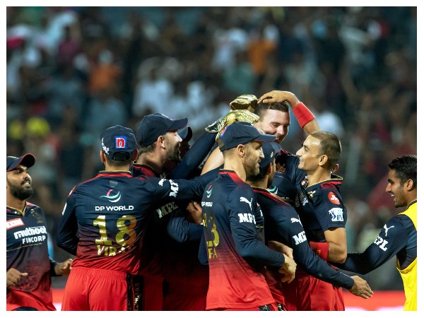 ಫೀಲ್ಡಿಂಗ್ನಲ್ಲಿ ಮತ್ತಷ್ಟು ಚುರುಕು ಅನಿವಾರ್ಯ ಫೀಲ್ಡಿಂಗ್ನಲ್ಲಿ ಮತ್ತಷ್ಟು ಚುರುಕು ಅನಿವಾರ್ಯ