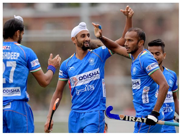 2007ರಲ್ಲಿ ಭಾರತೀಯ ಹಾಕಿ ತಂಡಕ್ಕೆ ಪದಾರ್ಪಣೆ