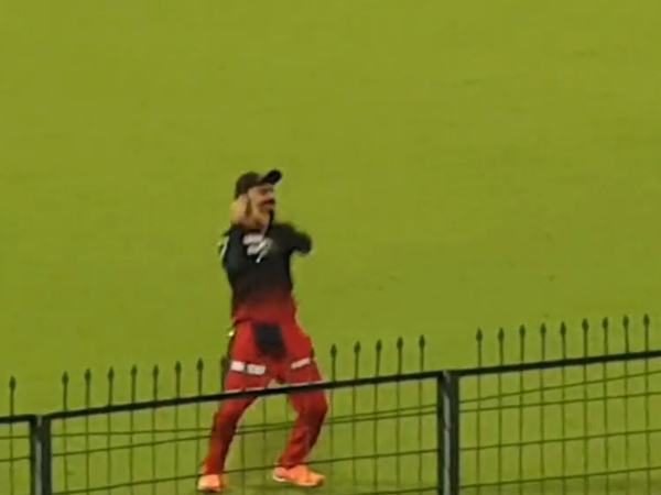 ಆರ್‌ಸಿಬಿ ತಂಡ ಅಹಮದಾಬಾದ್‌ಗೆ ಪ್ರಯಾಣಿಸಲಿದೆ