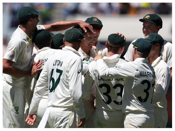 ಟೆಸ್ಟ್ ಮಾದರಿಯಲ್ಲಿ ಆಸಿಸ್ ಉತ್ತಮ ಪ್ರದರ್ಶನ