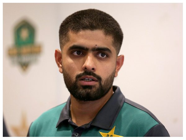 ಕ್ರಿಕೆಟ್ ಕಾನೂನಿನಲ್ಲಿ ಸ್ಪಷ್ಟ ಉಲ್ಲೇಖ