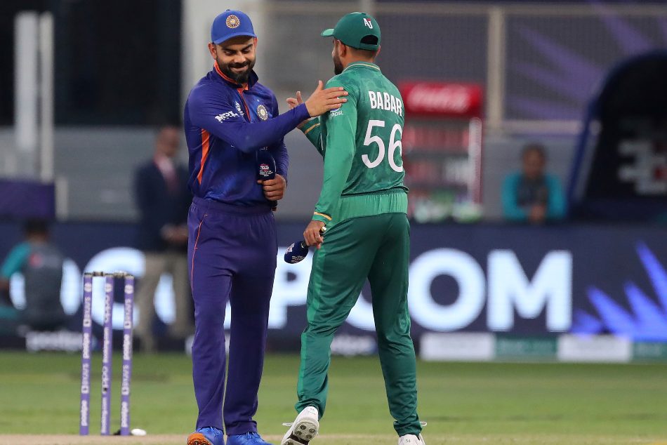 ದುಬೈನಲ್ಲಿ ಮೊದಲು ಬೌಲಿಂಗ್ ಆಯ್ದುಕೊಂಡಿದ್ದ ಪಾಕ್