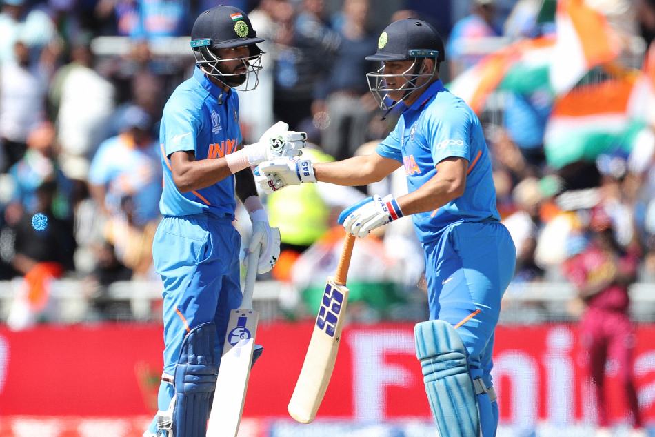 ಕಾರ್ತಿಕ್‌ ಕಾರಣಾಂತರಗಳಿಂದ ತಂಡದಿಂದ ಸ್ಥಾನ ಕಳೆದುಕೊಂಡರು