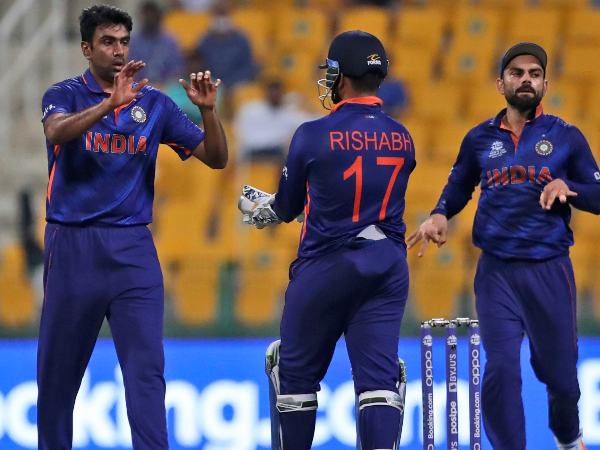 ಆಲ್‌ರೌಂಡರ್‌ಗಳ ಪಟ್ಟಿಯಲ್ಲಿ ಮೊದಲ ಎರಡು ಸ್ಥಾನ