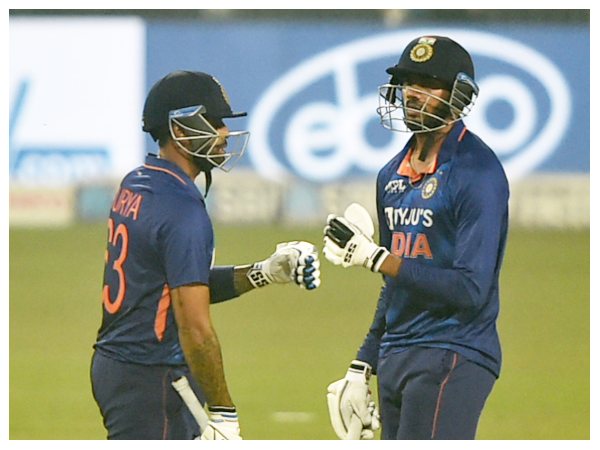 ಗಾಯಕ್ವಾಡ್ ಆಡದಿದ್ದರೆ ವೆಂಕಟೇಶ್ ಐಯ್ಯರ್ ಅವಕಾಶ ನೀಡಿ