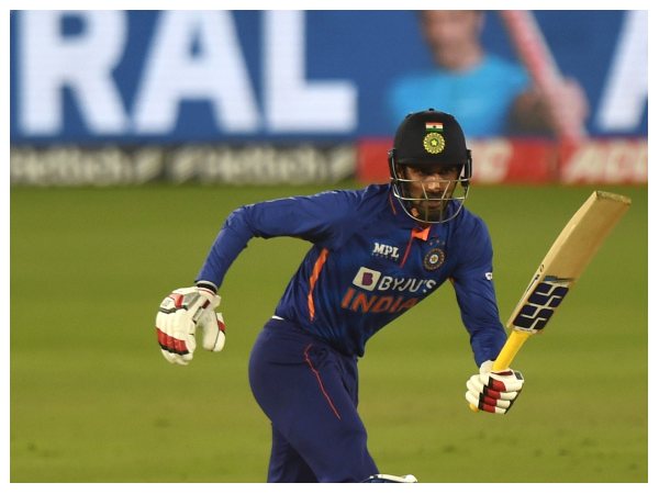 ಆರಂಭಿಕನಾಗಿ ಹೂಡಾ ಬೇಡ್ವೇ ಬೇಡ ಎಂದ ಚೋಪ್ರ