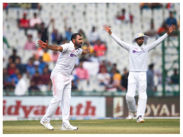 ಟೆಸ್ಟ್ ಪಂದ್ಯದಲ್ಲಿ ಆಡಲಿದ್ದಾರೆ ಶಮಿ