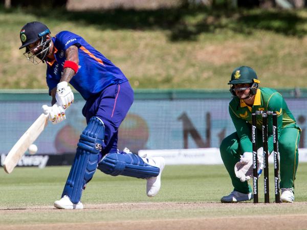 ರಾಹುಲ್, ರುತುರಾಜ್ ಗಾಯಕ್ವಾಡ್ ಇನ್ನಿಂಗ್ಸ್ ಆರಂಭ