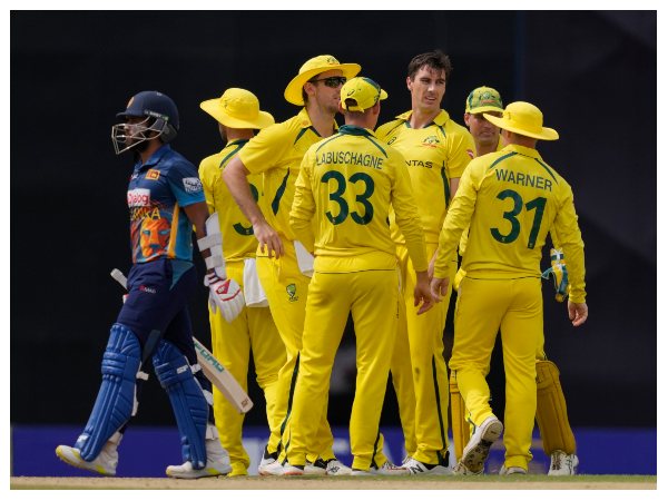 ಆಸ್ಟ್ರೇಲಿಯಾ ಆಡುವ ಬಳಗ 