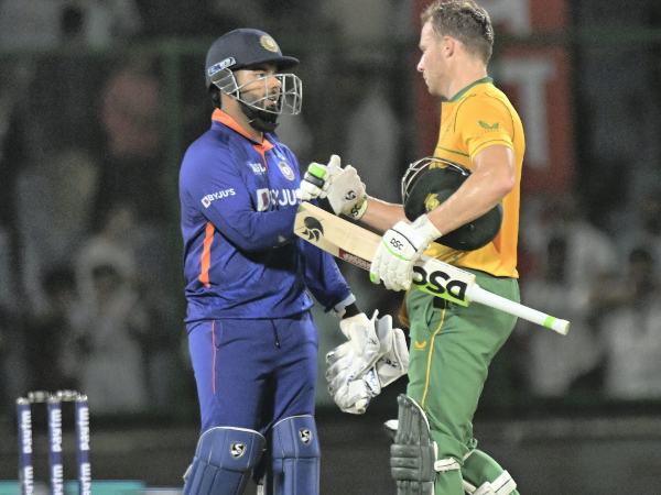 30.91 ಸರಾಸರಿಯೊಂದಿಗೆ ಕೇವಲ 340 ರನ್