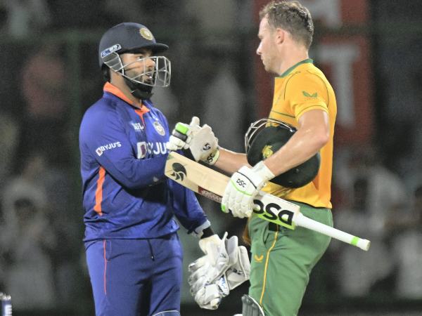 211 ರನ್‌ ಡಿಫೆಂಡ್ ಮಾಡಿಕೊಳ್ಳುವಲ್ಲಿ ನಾಯಕತ್ವದ ಕೊರತೆ 