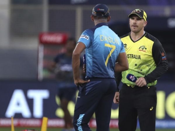 ಆಸ್ಟ್ರೇಲಿಯಾ ಇನ್ನಿಂಗ್ಸ್ 