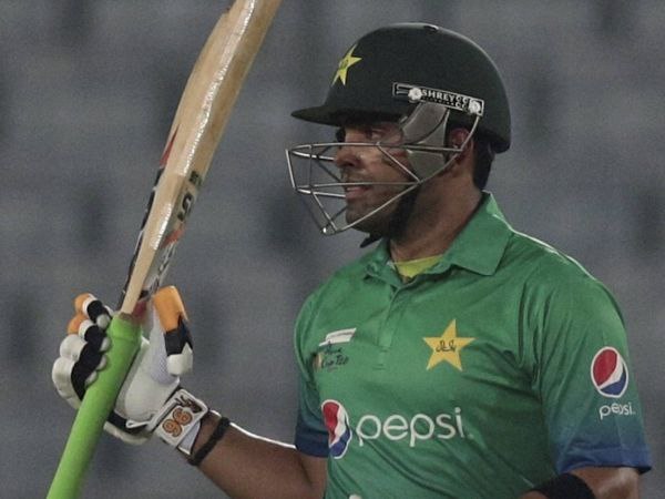 ಮಿಕ್ಕಿ ಆರ್ಥರ್ ನೀಡಿದ ಪ್ರತಿಕ್ರಿಯೆ ಮಿಕ್ಕಿ ಆರ್ಥರ್ ನೀಡಿದ ಪ್ರತಿಕ್ರಿಯೆ