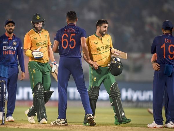 ಸಂಭಾವ್ಯ ಆಡುವ ಬಳಗಗಳು 