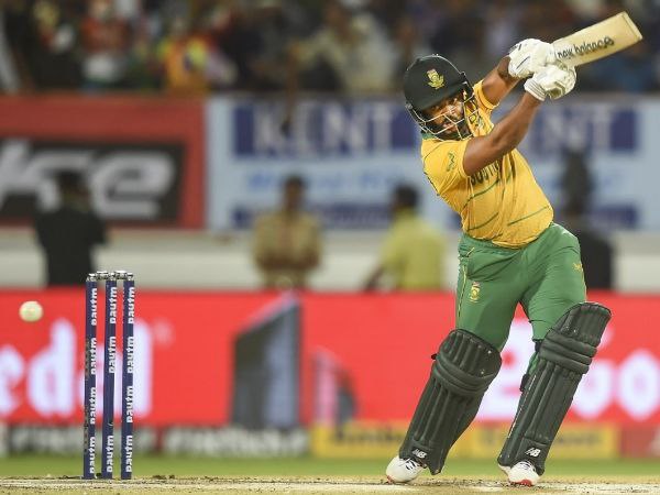 15 ಪಂದ್ಯಗಳು ಮುಕ್ತಾಯವಾದ ನಂತರ ಹೆಚ್ಚು ಗೆದ್ದ ನಾಯಕರಿವರು