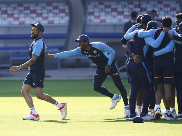 ಐರ್ಲೆಂಡ್ ಸರಣಿಯಲ್ಲಿ ಪಾಲ್ಗೊಳ್ಳುವ ಕೆಲ ಆಟಗಾರರು ಇಂಗ್ಲೆಂಡ್ ಪ್ರಯಾಣ ಕೈಗೊಳ್ಳಲಿದ್ದಾರೆ 