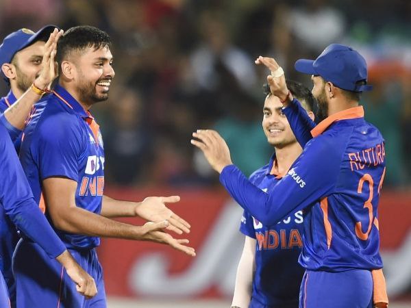 ಸಂಭಾವ್ಯ ಆಡುವ ಬಳಗ ಸಂಭಾವ್ಯ ಆಡುವ ಬಳಗ