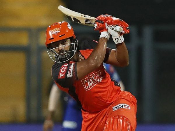 ರಾಹುಲ್ ತ್ರಿಪಾಠಿ ಮುಟ್ಟಬಹುದಾದ ಮೈಲಿಗಲ್ಲುಗಳು 