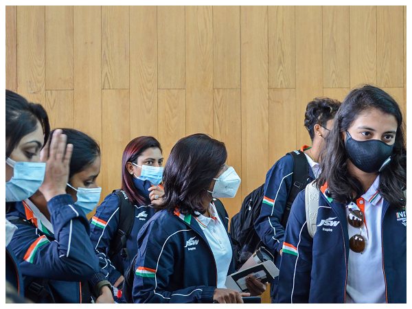 ಮೊದಲ ಬಾರಿಗೆ ಮಹಿಳಾ ಕ್ರಿಕೆಟ್