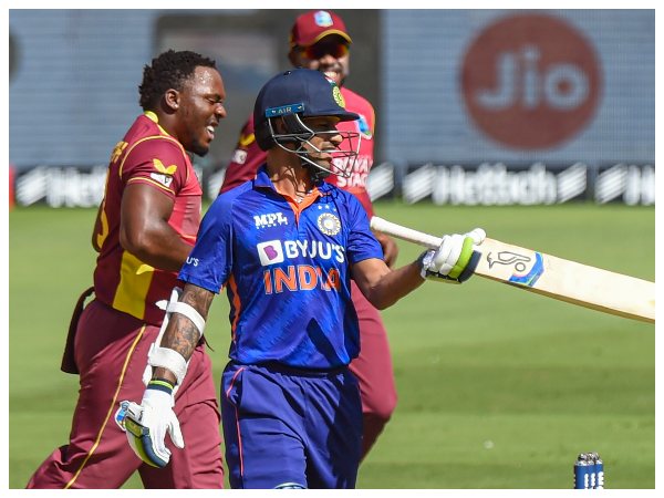 ಧವನ್ ಮುಂದಿದೆ ವಿಶೇಷ ಸಾಧನೆಯ ಅವಕಾಶ