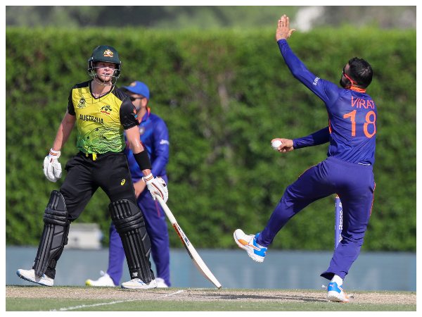 ಆಸ್ಟ್ರೇಲಿಯಾ ವಿರುದ್ಧ ಮೂರು ಪಂದ್ಯಗಳ ಸರಣಿ