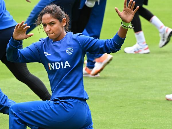 ನಾನು ಗಾಲ್ಫ್ ಸ್ಟಿಕ್‌ನೊಂದಿಗೆ ಅಭ್ಯಾಸ ಮಾಡುತ್ತಿದ್ದೆ