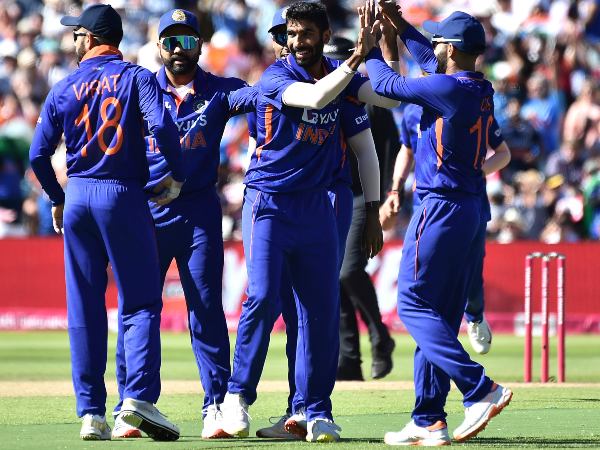 ಭಾರತ ಮತ್ತು ಇಂಗ್ಲೆಂಡ್ ತಂಡದ ಆಡುವ 11ರ ಬಳಗ