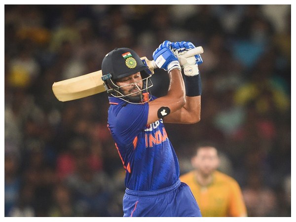 ಅಸ್ಥಿರ ಪ್ರದರ್ಶನ