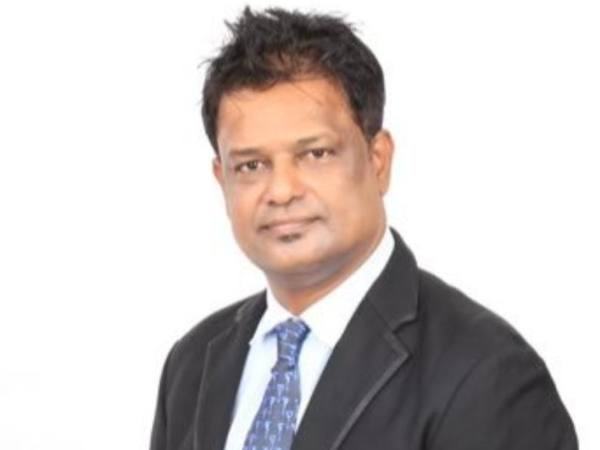 ಟಾಪ್ ಗೇರ್‌ನಲ್ಲಿ ಬ್ಯಾಟ್ ಮಾಡುವ ಬ್ಯಾಟ್ಸ್‌ಮನ್‌ಗಳು