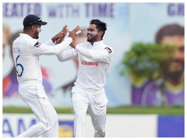 ಸಂಭಾವ್ಯ ಆಡುವ ಬಳಗ