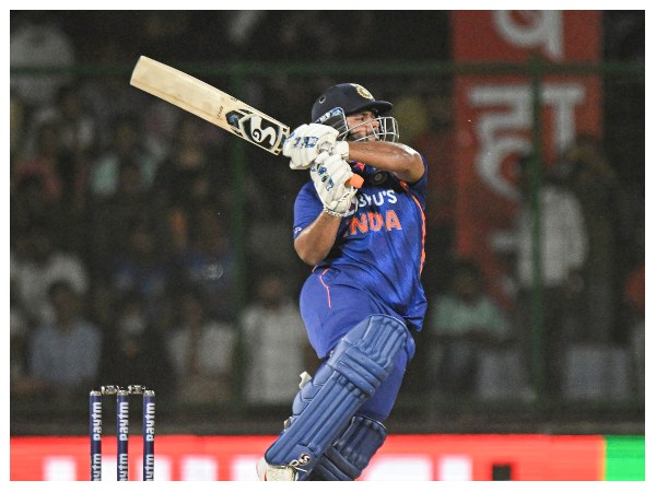 ವೈಟ್‌ಬಾಲ್ ಕ್ರಿಕೆಟ್‌ನಲ್ಲಿ ಯಶಸ್ಸು ಸಾಧಿಸಿಲ್ಲ ಪಂತ್