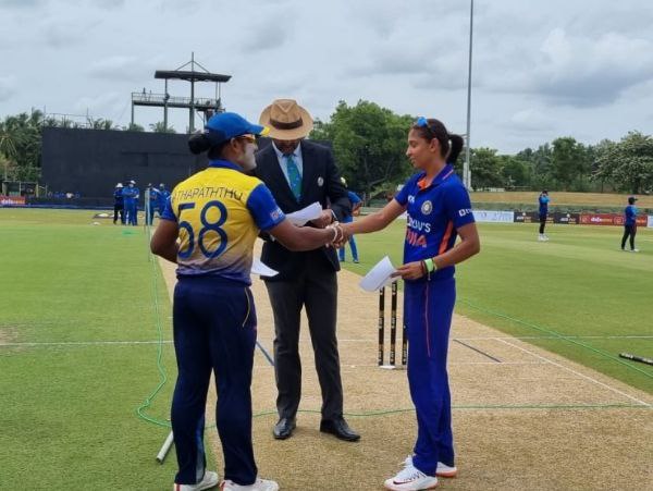 ಶ್ರೀಲಂಕಾ ಆಟಗಾರ್ತಿಯರ ಪ್ರದರ್ಶನ 