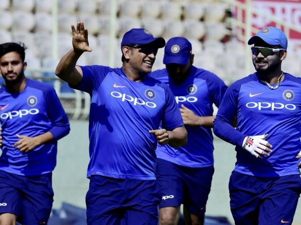 ಎಂಎಸ್ ಧೋನಿ ಅಂಕಿ ಅಂಶ 