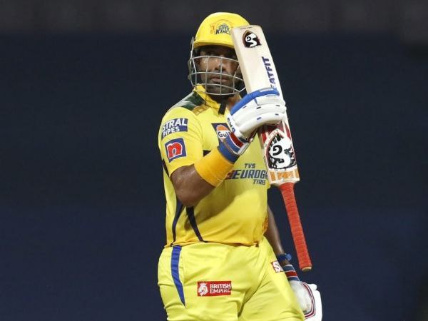 ಕ್ರಿಕೆಟಿಗರು ಮತ್ತು ಸೆಲೆಬ್ರಿಟಿಗಳ ಶುಭಾಶಯ 