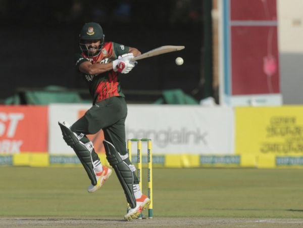 ಬಾಂಗ್ಲಾದೇಶ ಆಡುವ ಬಳಗ 