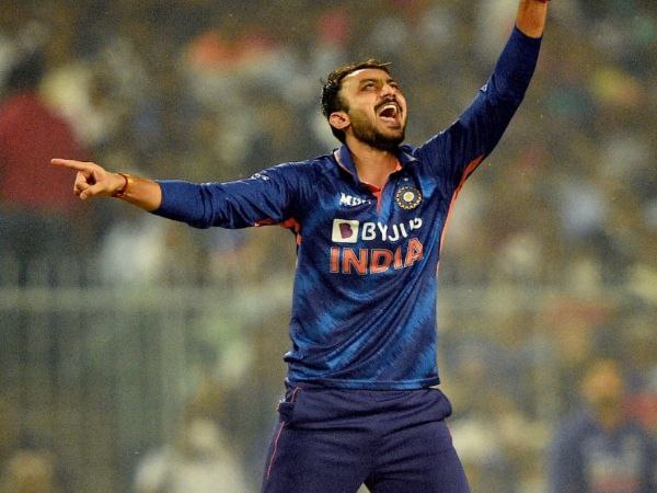 5. ಅಕ್ಷರ್ ಪಟೇಲ್ 