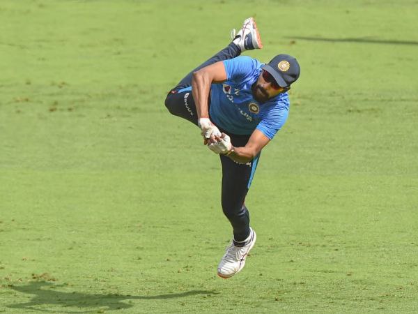 ಬೌಲಿಂಗ್ ಕಾಂಬಿನೇಷನ್ ಬೌಲಿಂಗ್ ಕಾಂಬಿನೇಷನ್