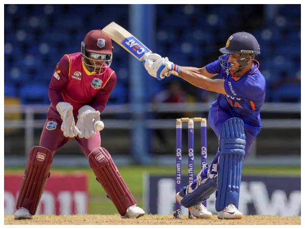 ಶತಕಗಳಿಸುವ ಅವಕಾಶ ಕಳೆದುಕೊಂಡ ಗಿಲ್ 