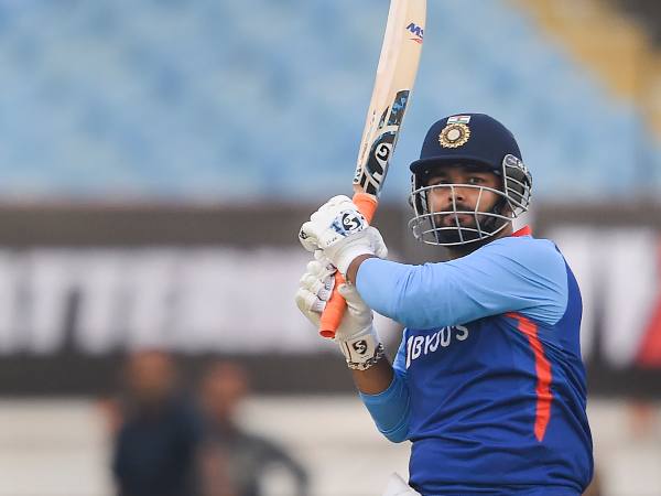 ಕೆಎಲ್ ರಾಹುಲ್ ರೀತಿ ರಿಷಭ್ ಪಂತ್ ಆಡುತ್ತಿಲ್ಲ