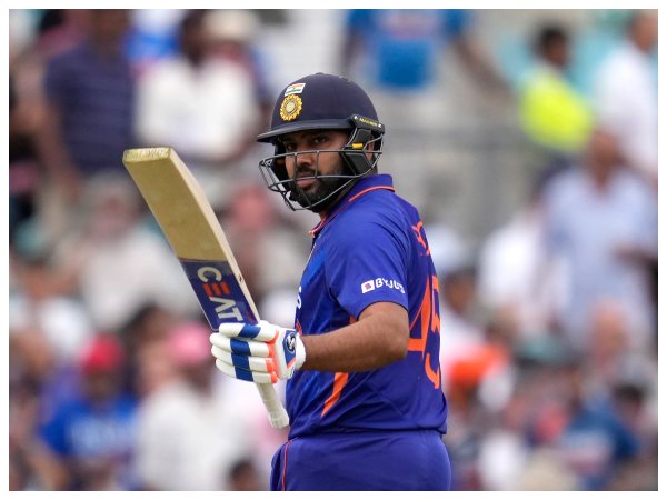 ನಾಯಕನ ಆಟವಾಡಿದ ರೋಹಿತ್