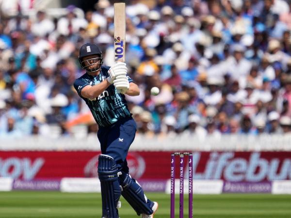 ಡೇವಿಡ್ ವಿಲ್ಲಿ 49 ಎಸೆತಗಳಲ್ಲಿ 41 ರನ್