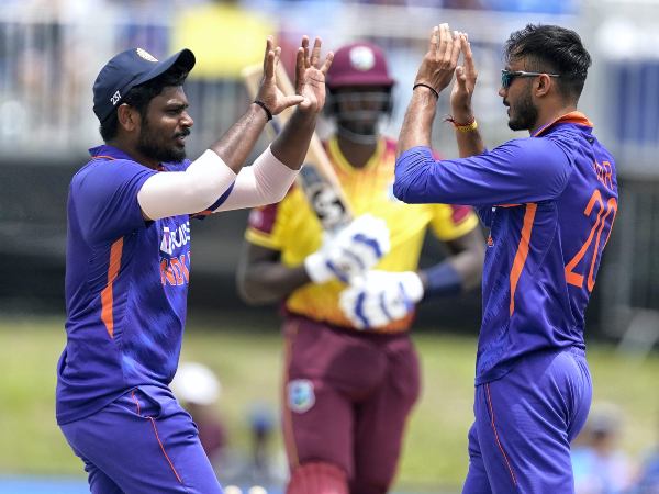 ರವೀಂದ್ರ ಜಡೇಜಾಗೆ ಬ್ಯಾಕ್‌ಅಪ್ ಆಗಿ ಅಕ್ಷರ್ ಪಟೇಲ್ ಆಯ್ಕೆಯಾಗಬೇಕಿತ್ತು