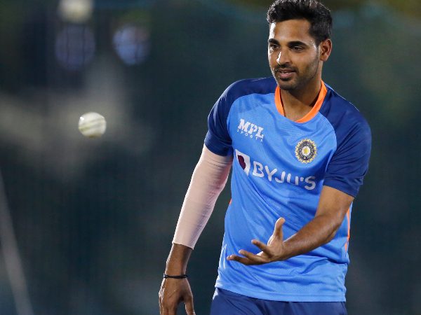 ಪಾಕಿಸ್ತಾನದ ಕೆಳ ಕ್ರಮಾಂಕವನ್ನು ಕಾಡಿದ ಭುವನೇಶ್ವರ್ ಕುಮಾರ್