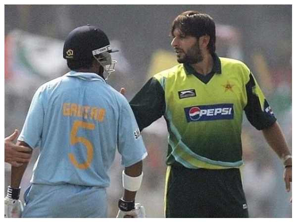 ಗೌತಮ್ ಗಂಭೀರ್ vs ಶಾಹಿದ್ ಅಫ್ರಿದಿ (2007)